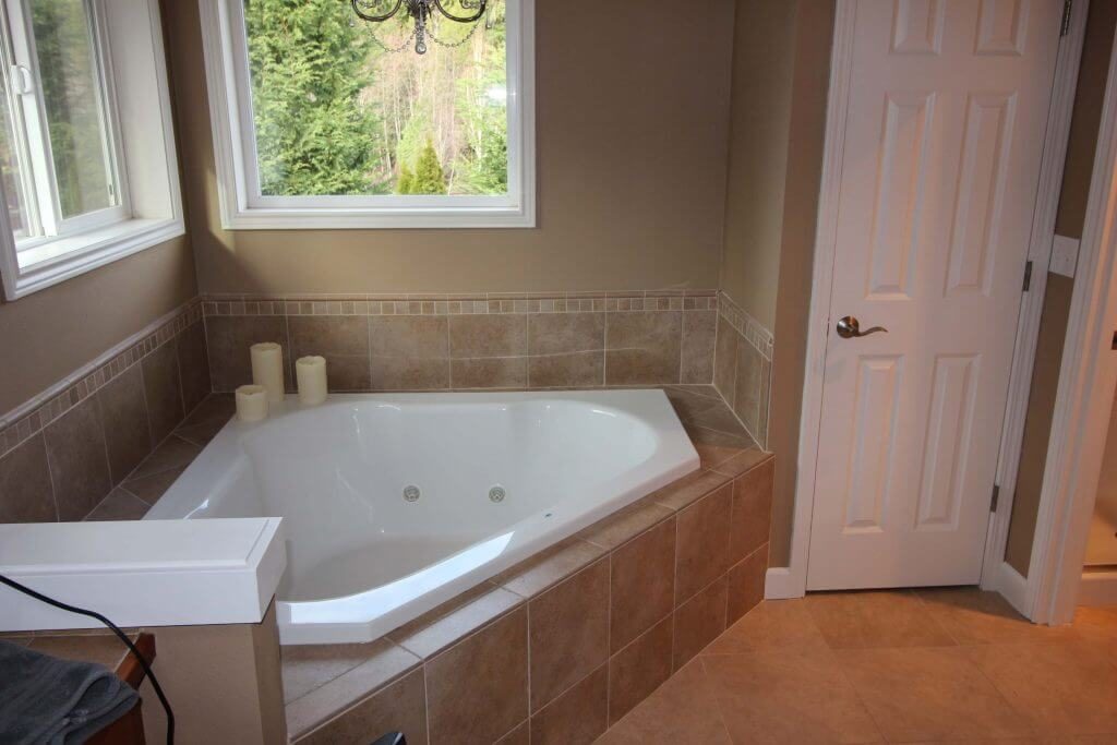 Remodeling Contractor Martha Lake WA