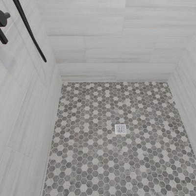 tile shower pan glazzio woodland bothell design build master bathroom