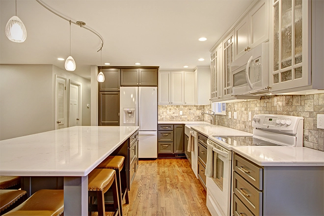Home Run Solutions kitchen remodel with new white kitchen countertops